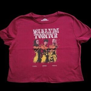 Women’s Marvel WAKANDA FOREVER Maroon Cropped T-Shirt ~ M